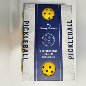 Tommy Bahama Outdoor Pickleballs